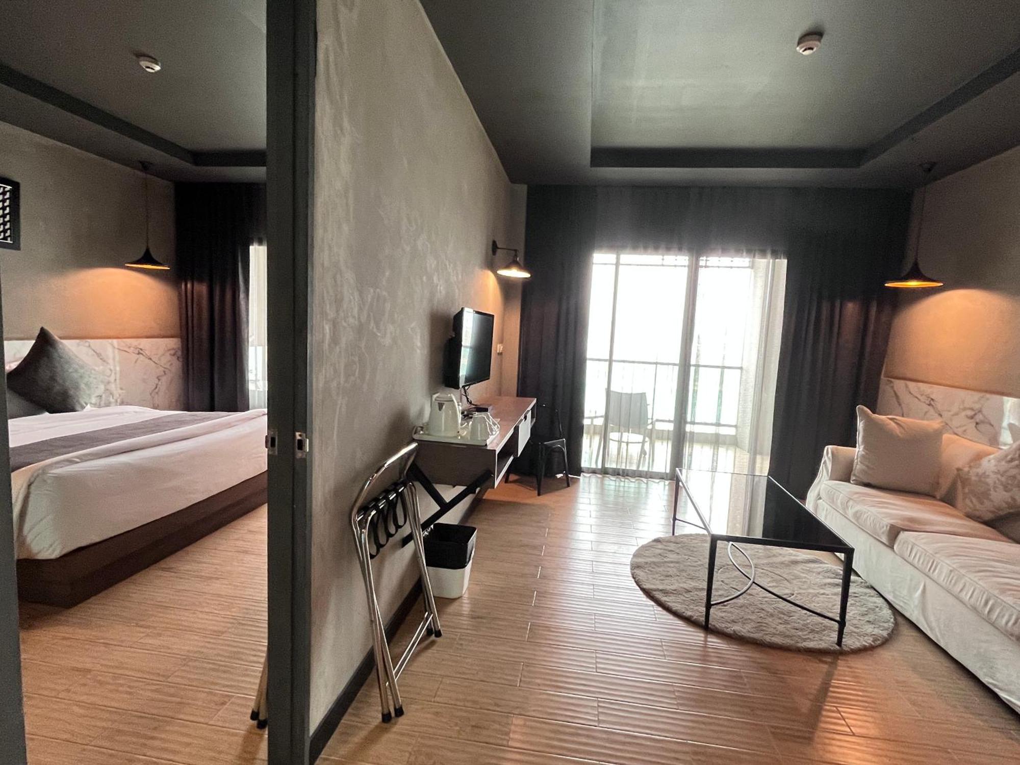 Chiangkhong Teak Garden Riverfront Onsen Hotel- Sha Extra Plus Chiang Khong Exterior photo